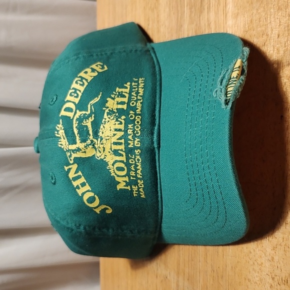 John Deere Green And Yellow Destructed Velcroback Hat - New - Picture 1 of 8